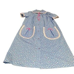 Vintage Coffee Time nightgown House Dress Blue Floral Lace Pockets Medium